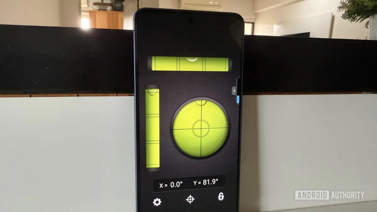 android-phone-standing-uprigh
