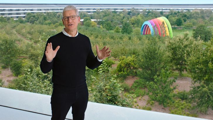 tim-cook-apple-park