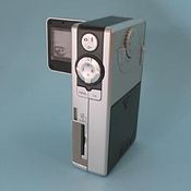 Aiptek PocketDV 3300 กล้องดิจิตอลสารพัดประโยชน์
