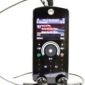 รีวิว Motorola ROKR E8 เปลี่ยนทุกอารมณ์แห่งดนตรี