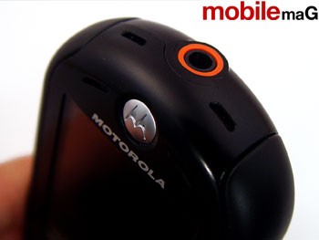 รีวิว Motorola ROKR E2