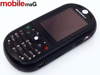 รีวิว Motorola ROKR E2