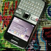  Nokia E72 