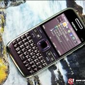  Nokia E72 