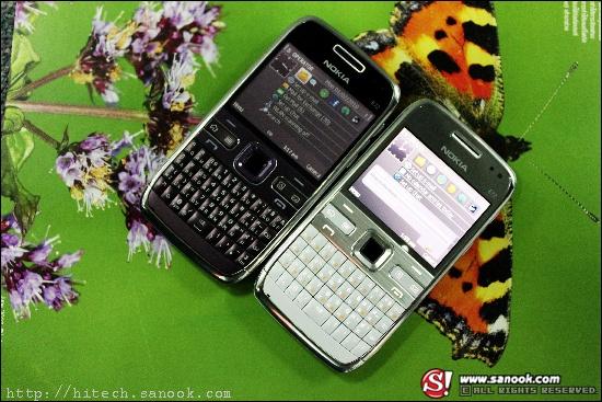  Nokia E72 