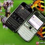  Nokia E72 