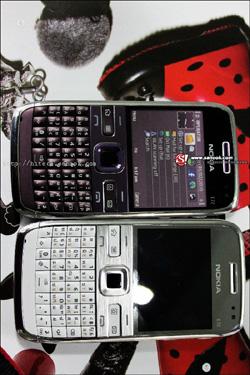  Nokia E72 