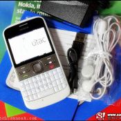 แกะกล่อง Nokia E5 