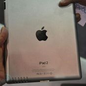  iPad 2 เ