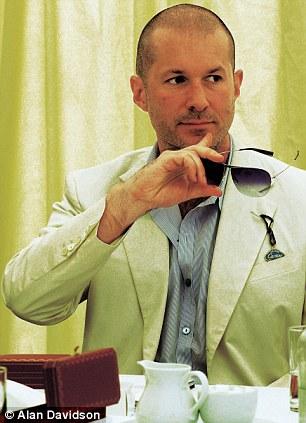 Jonathan Ive 