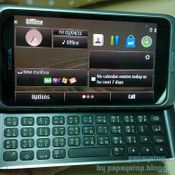 Nokia E7-00 