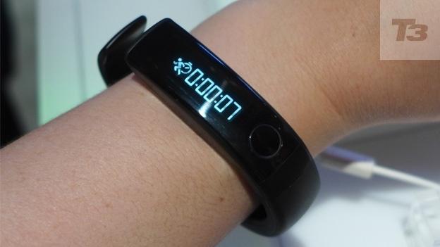 LG Lifeband Touch review: Hands-on