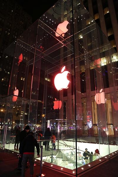 apple store 5th avenue new york