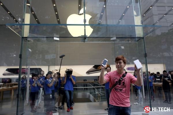 บรรยากาศ Apple Store วันแรกของการเปิดขาย iPhone 6