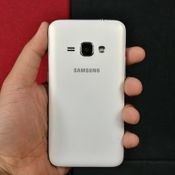 Samsung Galaxy J1 (2016)