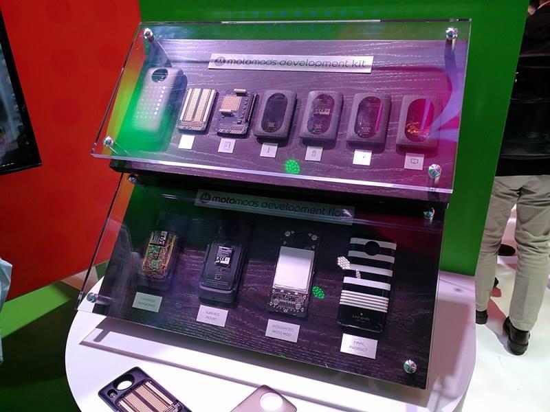 พาทัวร์ Mobile World Congress 2017