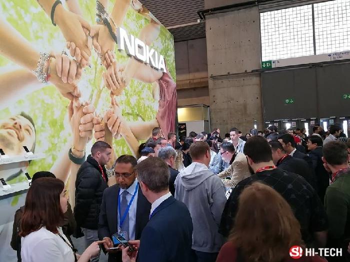 พาทัวร์ Mobile World Congress 2017