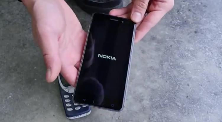 Nokia 6 vs Nokia 3310 DROP Test