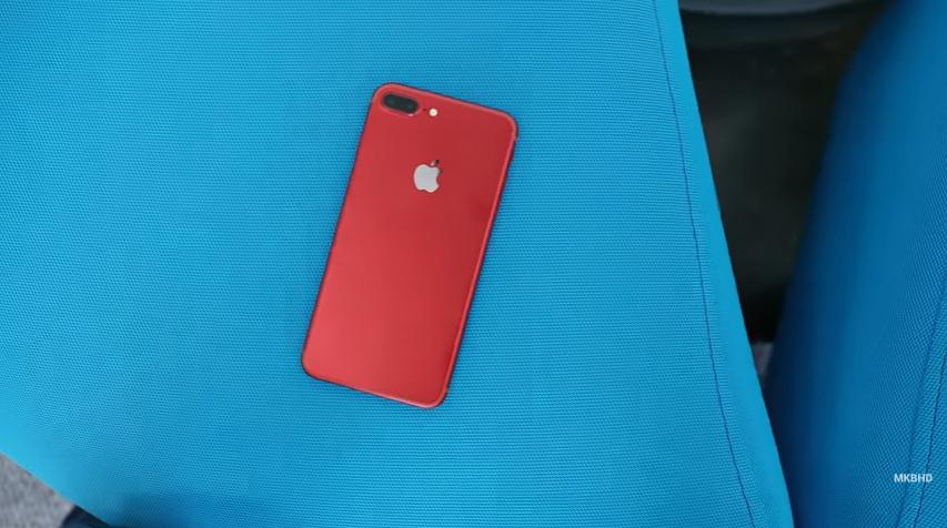 iPhone 7 Product Red