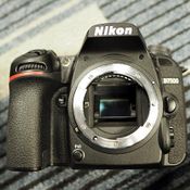 Nikon D7500 