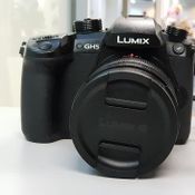 Panasonic Lumix GH5