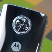 Moto X4