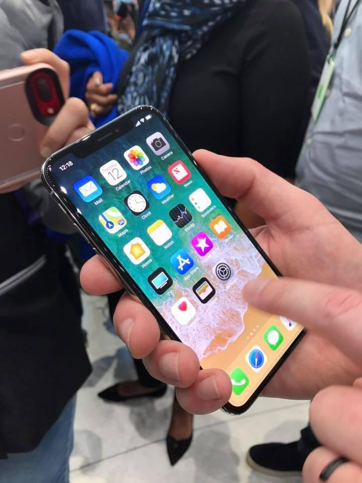 iPhone X