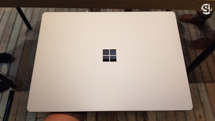 Microsoft Surface Laptop