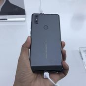 ตัวเครื่องจริง Xiaomi Mi Mix 2s