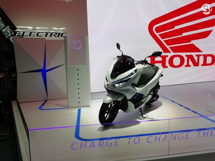 ตัวอย่างภาพถ่ายจาก Huawei Y9 2018