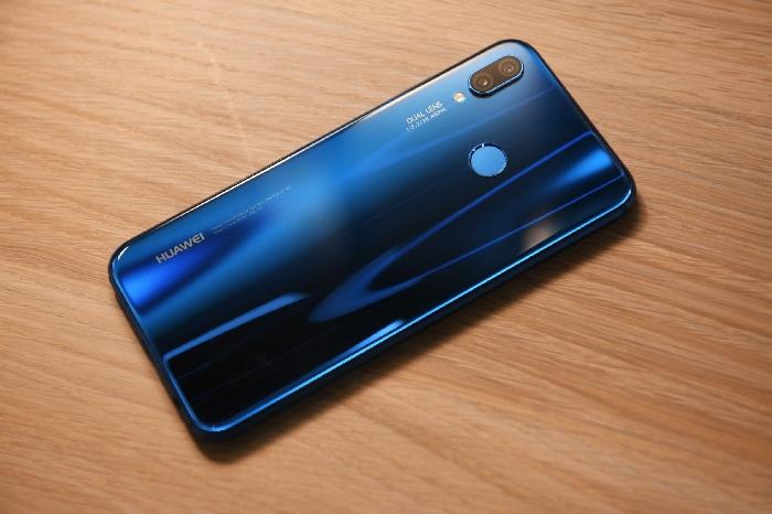 HUAWEI nova 3e