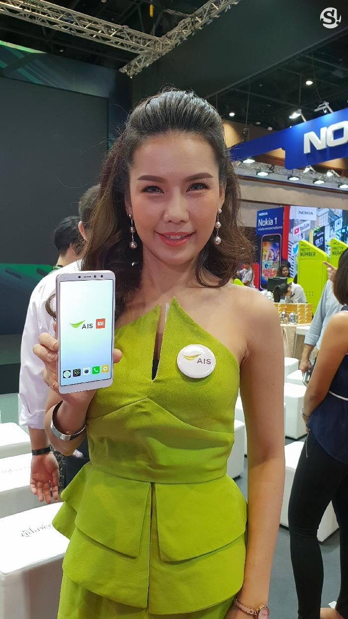 โปรโมชั่นมือถือจากบูธ AIS ในงาน Thailand Mobile Expo 2018 Hi End