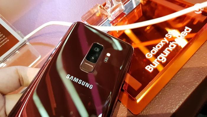 Samsung Galaxy S9+ Burgundy Red