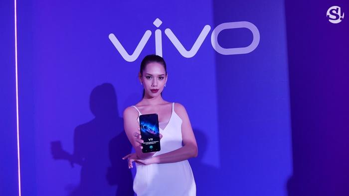 Vivo V11 / V11i