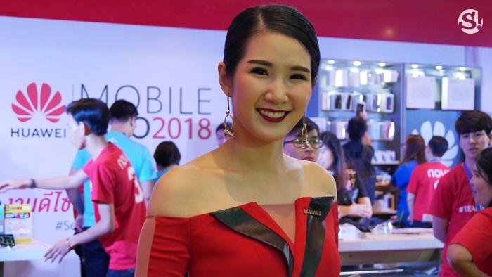 พริตตี้ในงาน Thailand Mobile Expo 2018