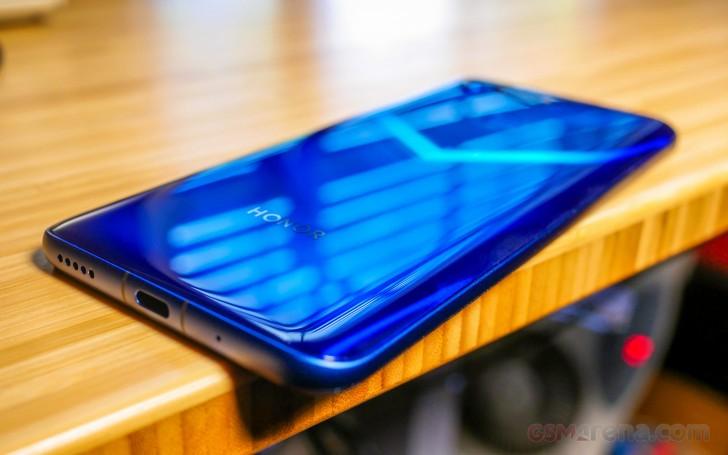 Honor View 20