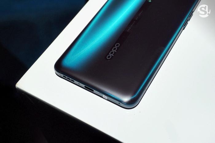 OPPO Reno 10x Zoom