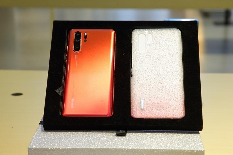 HUAWEI P30 Pro Limited Edition สี Amber Sunrise