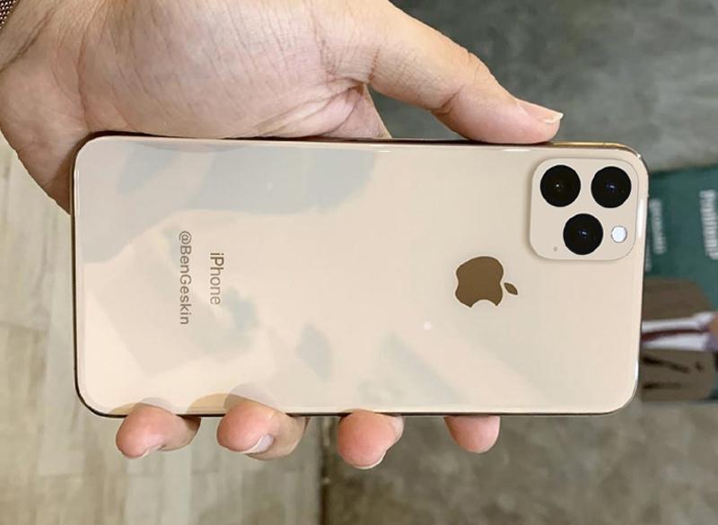 หลุดภาพ iPhone XI รุ่นใหม่