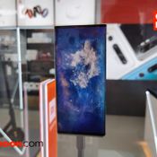 ภาพจริงของ Xiaomi Mi Mix Alpha