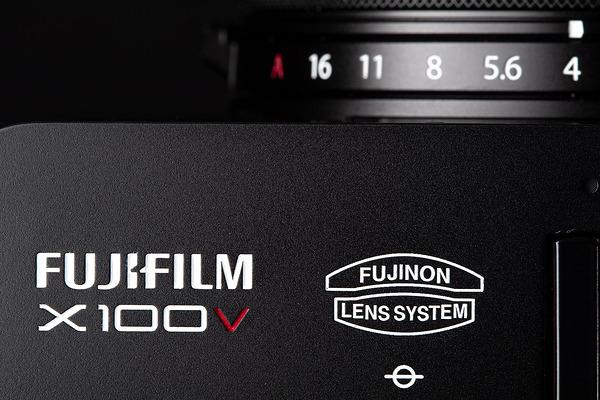 Fujifilm X100V 