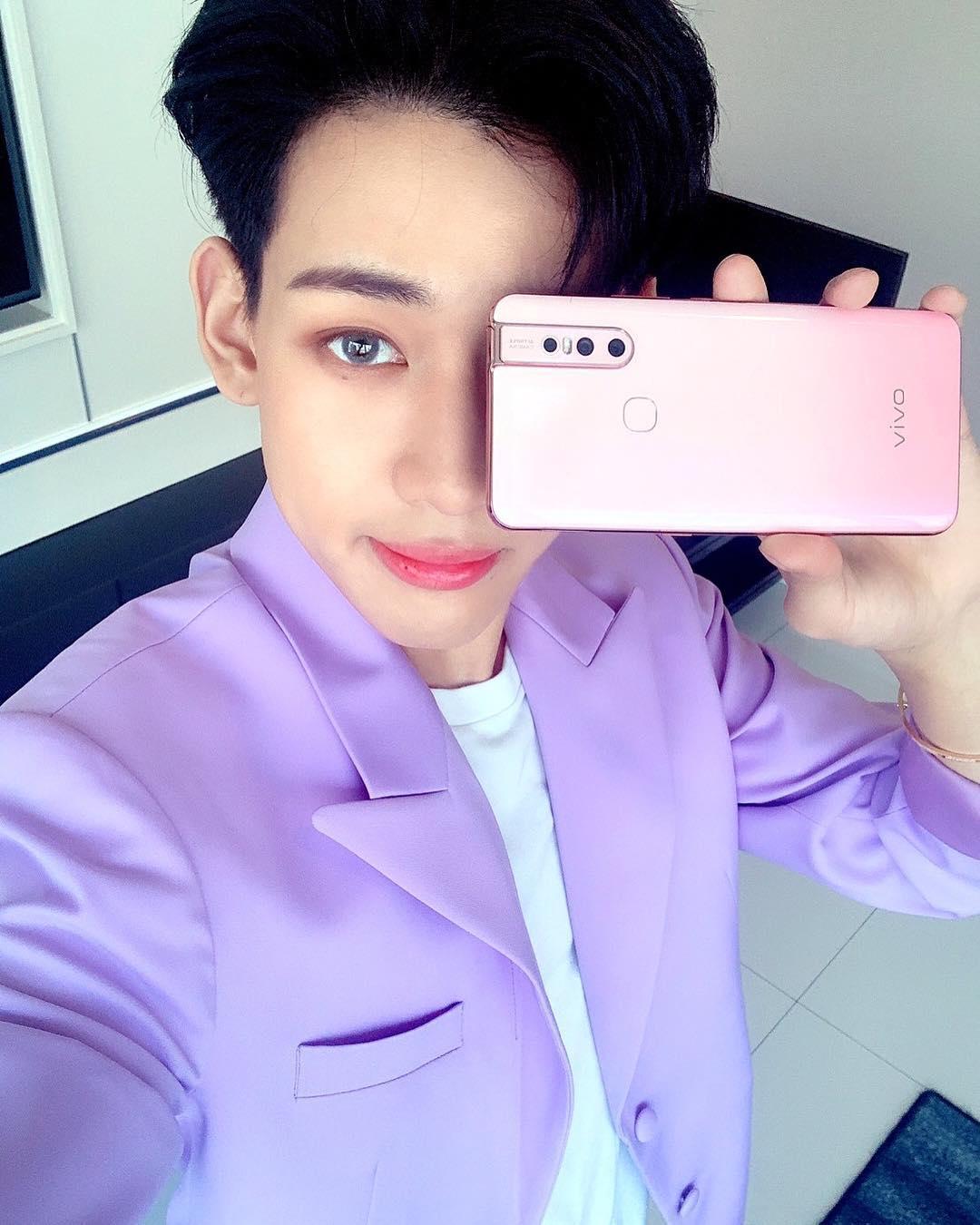 แบมแบม GOT 7