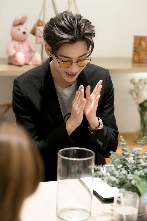 แบมแบม GOT 7