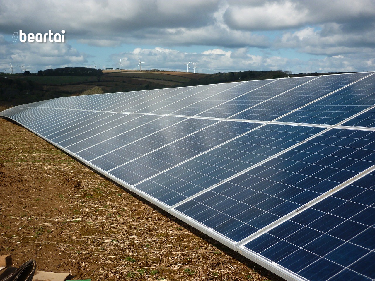 อังกฤษอนุมัติพัฒนาโรงไฟฟ้าพลังงานแสงอาทิตย์ที่ใหญ่ที่สุด 350 MW รองรับบ้าน 91000 หลัง