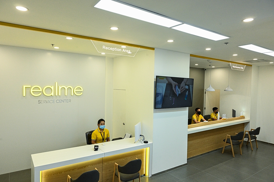  realme Flagship store 