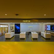  realme Flagship store 