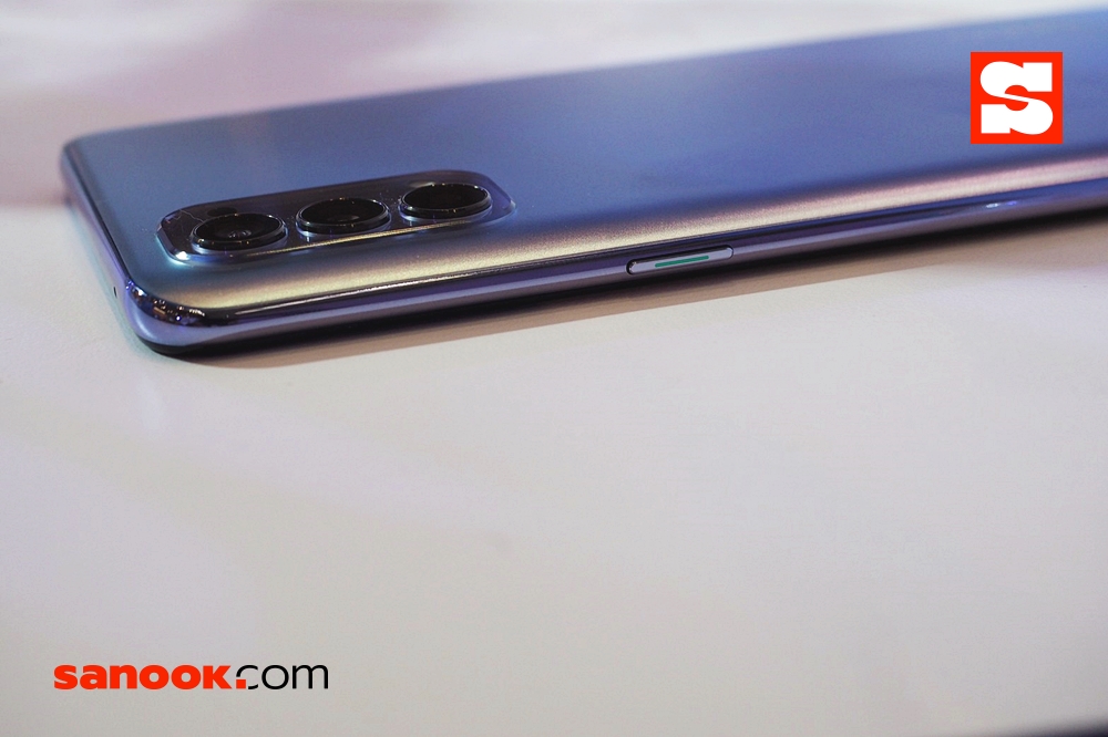 OPPO Reno4 สี Nebula Purple