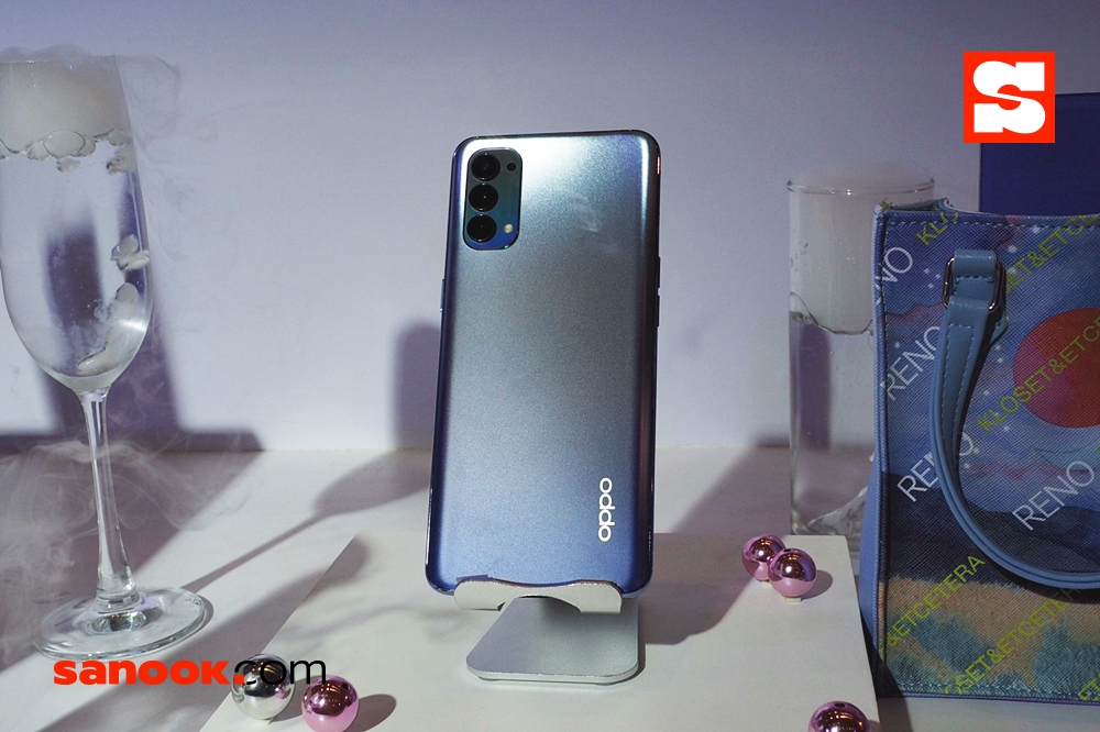 OPPO Reno4 สี Nebula Purple