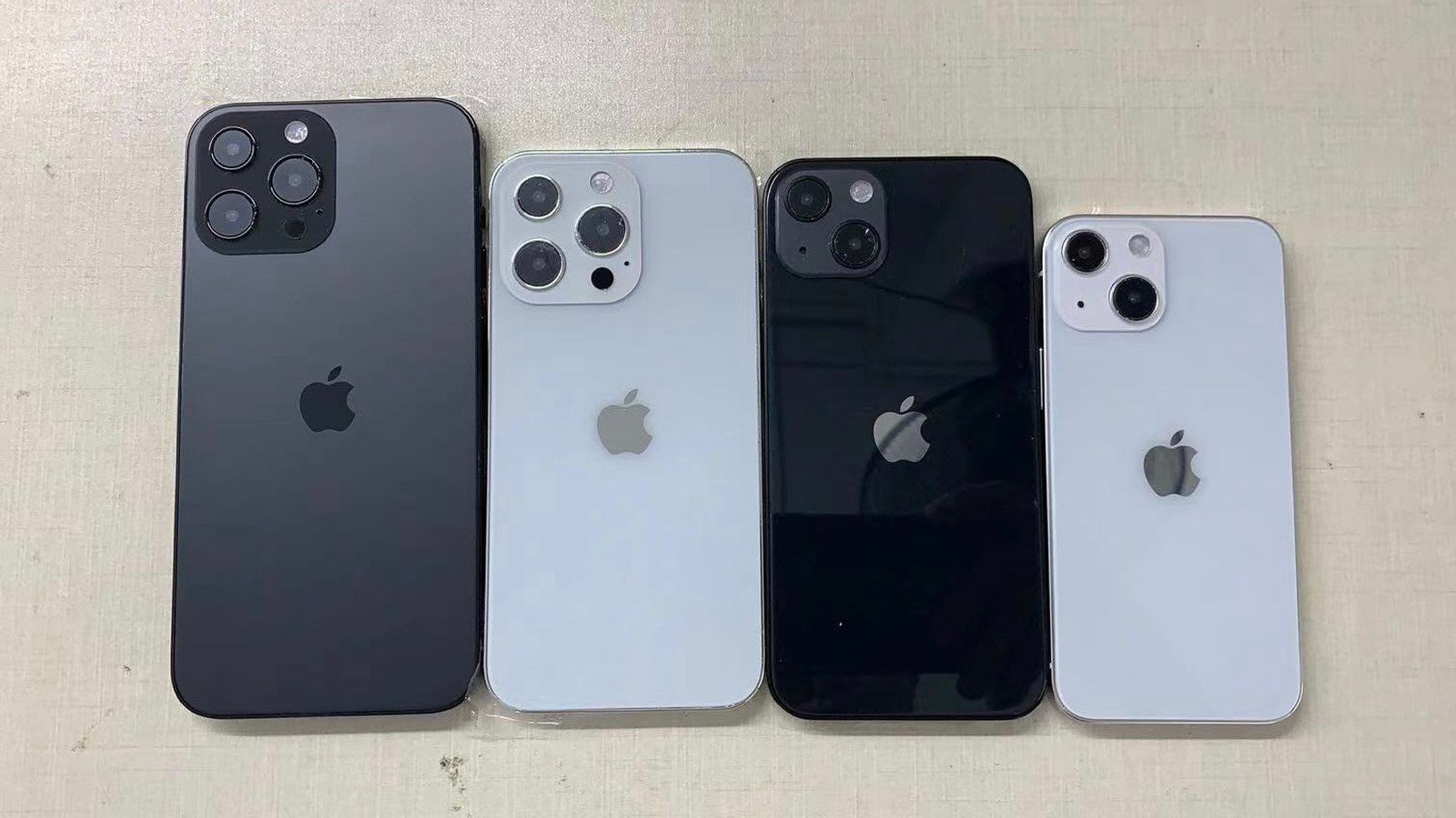 ชมภาพเครื่องดัมมี iPhone 13 ทั้ง 4 รุ่น ที่อ้างอิงดีไซน์จากข้อมูลที่หลุดออกมา