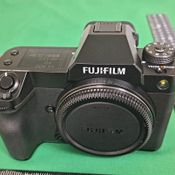 หลุดภาพพร้อมสเปก Fujifilm GFX50SII ก่อนเปิดตัวคืนนี้
